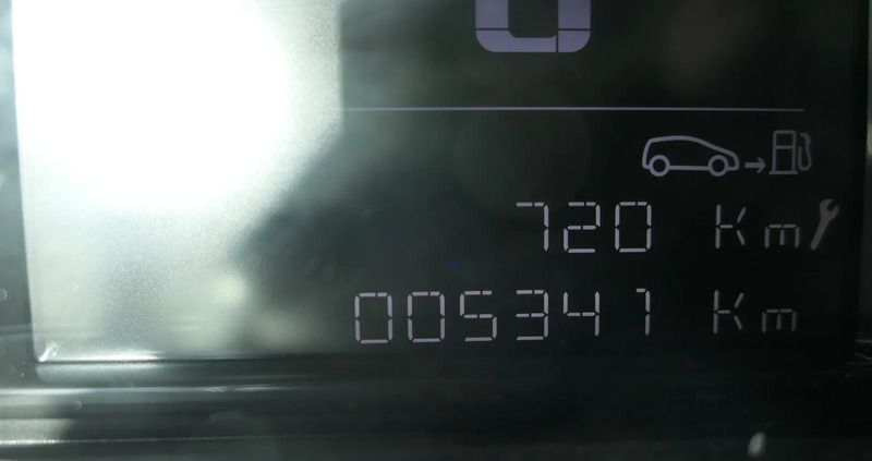 Mazda 3 cena 31990 przebieg: 99347, rok produkcji 2018 z Kluczbork małe 67
